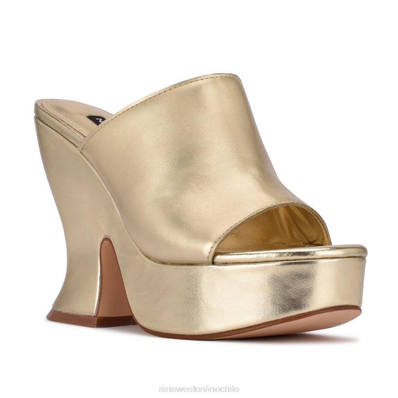 Nine West sandalias con plataforma y flores 2Z2T640Nine West cartera negra