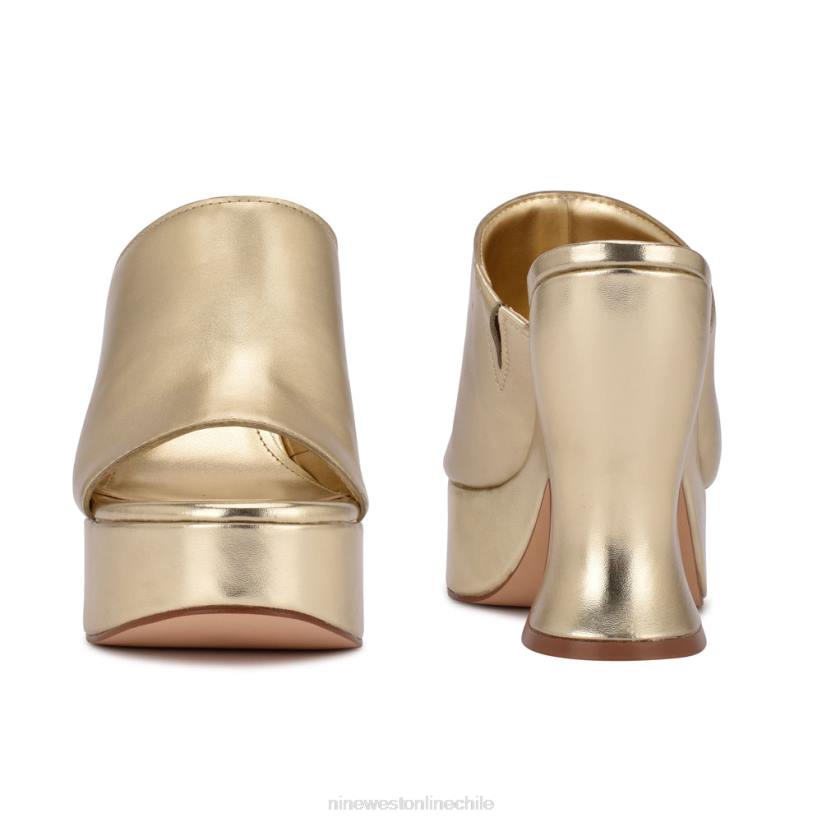 Nine West sandalias con plataforma y flores 2Z2T640Nine West cartera negra