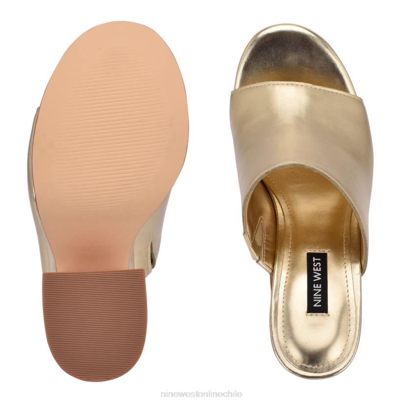 Nine West sandalias con plataforma y flores 2Z2T640Nine West cartera negra