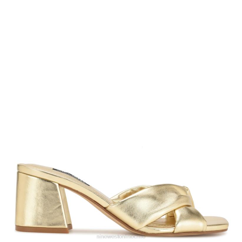 Nine West sandalias con tacón fruncido 2Z2T328 platino Nine West cartera negra